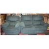Image 1 : GREEN COUCH SET - LOVE SEAT + CHAIR