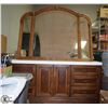 Image 1 : OAK DRESSOR WITH MIRROR