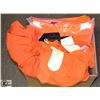 Image 1 : BOX OF COVERALLS