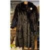 Image 1 : BLACK EXCELLENCE MINK FUR COAT