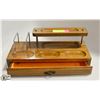 Image 1 : VINTAGE WOOD DESK TOP ORGANIZER