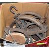 Image 1 : LOT OF ASSORTED ANTIQUE PULLEYS
