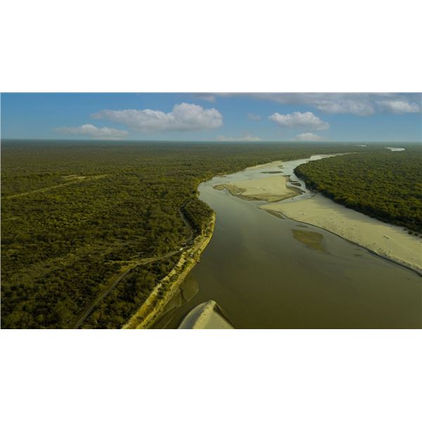 DOVE HUNTING + GOLDEN “DORADO” FISHING IN ARGENTINA 4 people / 4 Hunting + fishing days in SDE
