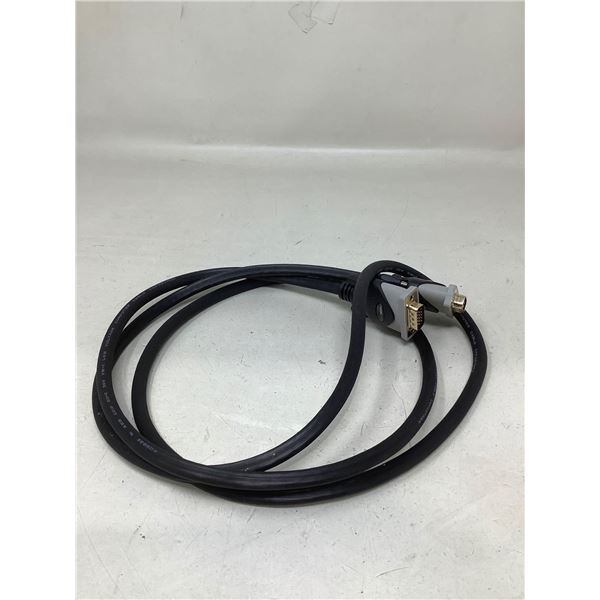 Amazon Basics Output Cable