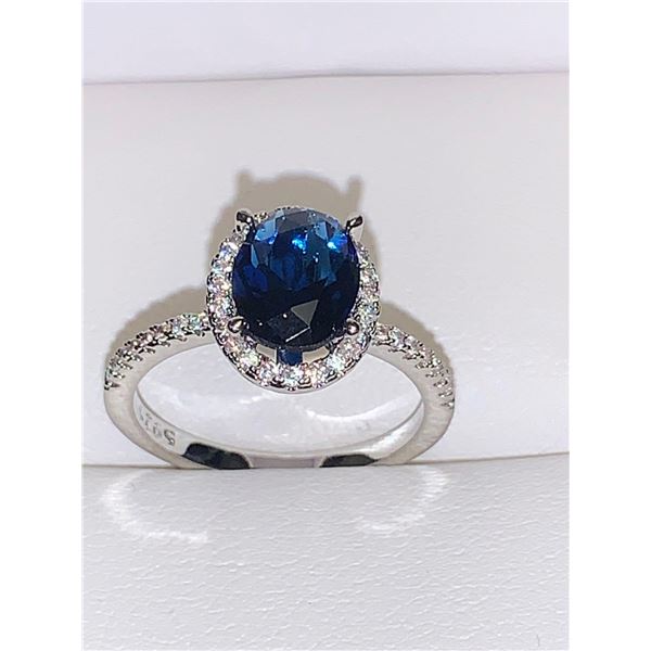Ladies Horseshoe design 1.1 Carat Oval Cut Blue Topaz Solitaire ring size 7