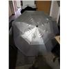 Image 2 : NEW 60 inch silver golf umbrella