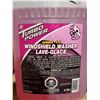 Image 2 : Windshield Washer fluid assorted-Summer lot of 4 x 3.78L