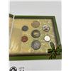 Image 2 : 2005 Seasons Greetings Uncirculated Coin Set with Colorized Quarter in Original Case