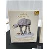 Image 2 : 2 Hallmark Keepsake Star Wars Sound and Light Christmas Ornaments NIB