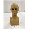 Image 1 : 17" Tall Mannequin Head