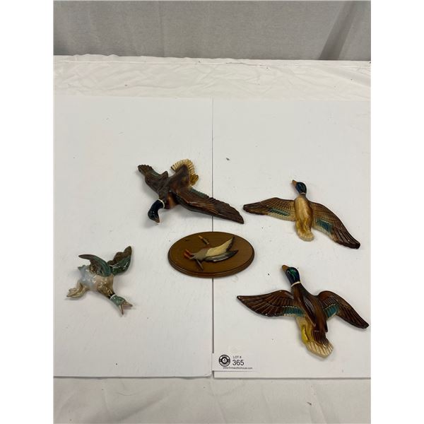 Lot of Vintage Plaster Duck Wall Plaques