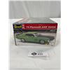 Image 2 : NIB 1:25th Scale1970 Plymouth AAR Cuda