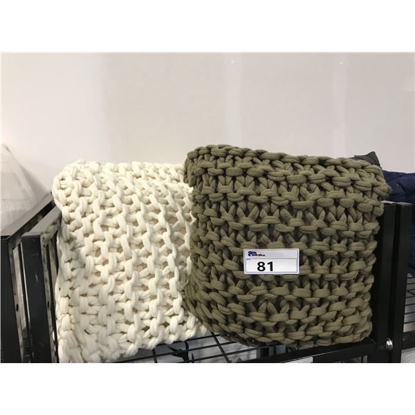 4 ALAMODE THROW PILLOWS IN WOVEN DESIGN IN CREAM AND KHAKI COLOUR