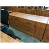 Image 2 : DANISH MAPLE 6' X 3' EXECUTIVE DESK COMES WITH 5' CREDENZA