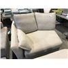 Image 2 : GREY CORNER CUDDLE CHAIR