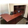 Image 1 : MAHOGANY 8.5 X 6' U-SHAPE EXECUTIVE DESK WITH HUTCH