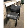 Image 1 : 3 BLACK STACKING SIDE CHAIRS