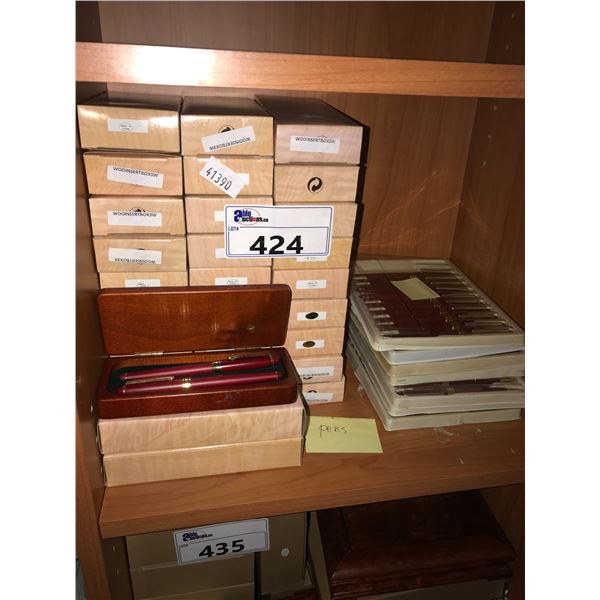 LOT OF PENS IN CASES