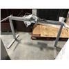Image 2 : GREY SIT/STAND ELECTRIC COMPUTER TABLE BASE