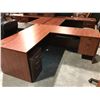 Image 1 : AUTUMN MAPLE 6' X 6.5' L-SHAPE EXECUTIVE DESK (RH)