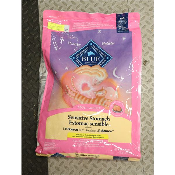 BLUE SENSITIVE STOMACH FOOD FOR ADULT CATS 4.5KG