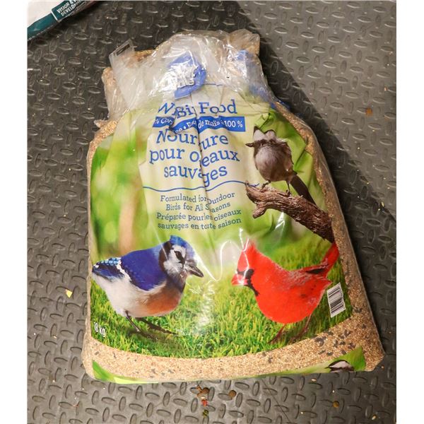 GREAT VALUE WILD BIRD FOOD 100% CORN FREE 18KG