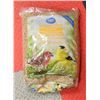 Image 1 : GREAT VALUE WILD FINCH FOOD 8KG