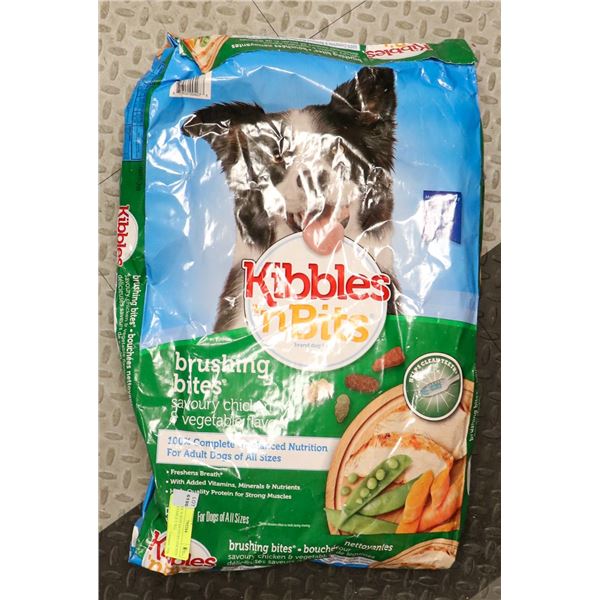 KIBBLES 'N BITS SAVOURY CHICKEN & VEGETABLE 5.7KG