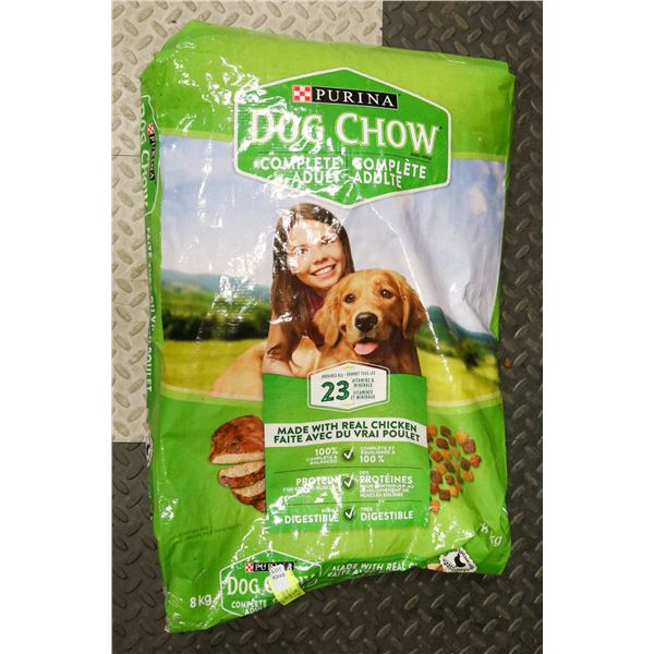 PURINA DOG CHOW COMPLETE MADE WITH REAL CHICKEN