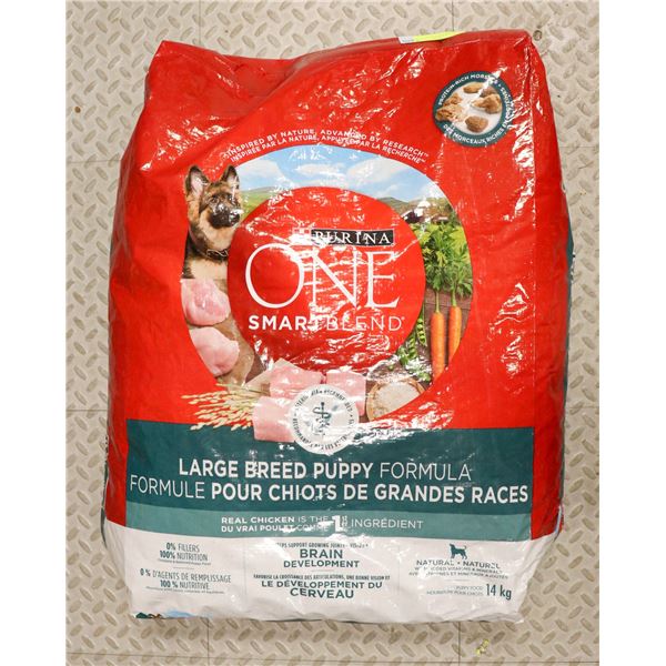 PURINA ONE SMART BLEND LARGE BREED PUPPY FORMULA