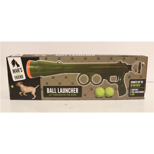MAN'S BEST FRIEND BALL LAUNCHER - SHOOTS UP TO 30M