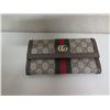 Image 8 : Qty 6 Wallets & Wristlets: Coach, CG & Gucci