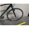 Image 8 : Giant Escape Black On-Road Sport Road Bike