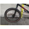 Image 8 : Everyday Black Kid's BMX Mountain Bike w/ Bulletproof Components Seat