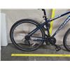 Image 2 : Schwinn Trail Way Blue Hybrid Bike