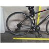 Image 2 : Specialized Sirrus Sport Black Road Bike