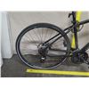 Image 2 : DiamondBack Black 3 Speed Road Bike