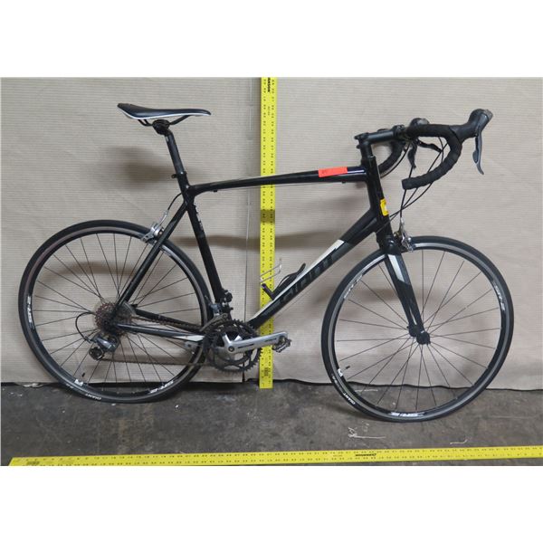 Giant Contend Gray Road Bike w/ SR-2 Tires & Racing Handlebars