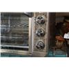 Image 2 : BLACK AND DECKER EXTRA WIDE TOASTER OVEN TESTED WORKING