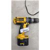 Image 2 : DEWALT 12V CORDLESS DRILL WITH CHARGER TESTED AND WORKING