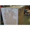 Image 2 : 2 LARGE BOXES OF PACKING PEANUTS