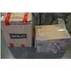 Image 1 : 2 CASES OF HOT DRINK CUPS AND TORK XPRESSNAP NAPKINS INTERFOLDED