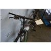 Image 2 : GRAY GIANT BIKE