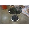 Image 1 : MODERN GLASSTOP ENDTABLE