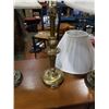 Image 8 : 3 BRASS TABLE LAMPS