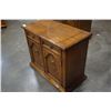 Image 2 : OAK FLIP TOP ROLLING SERVER