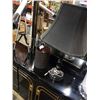Image 1 : BLACK TABLE LAMP AND HANGING LAMP