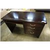 Image 2 : MODERN 3 DRAWER DESK