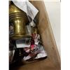 Image 2 : BOX OF BRASS COLLECTIBLES