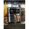 Image 2 : Insignia stainless 4.8l air fryer - tested working